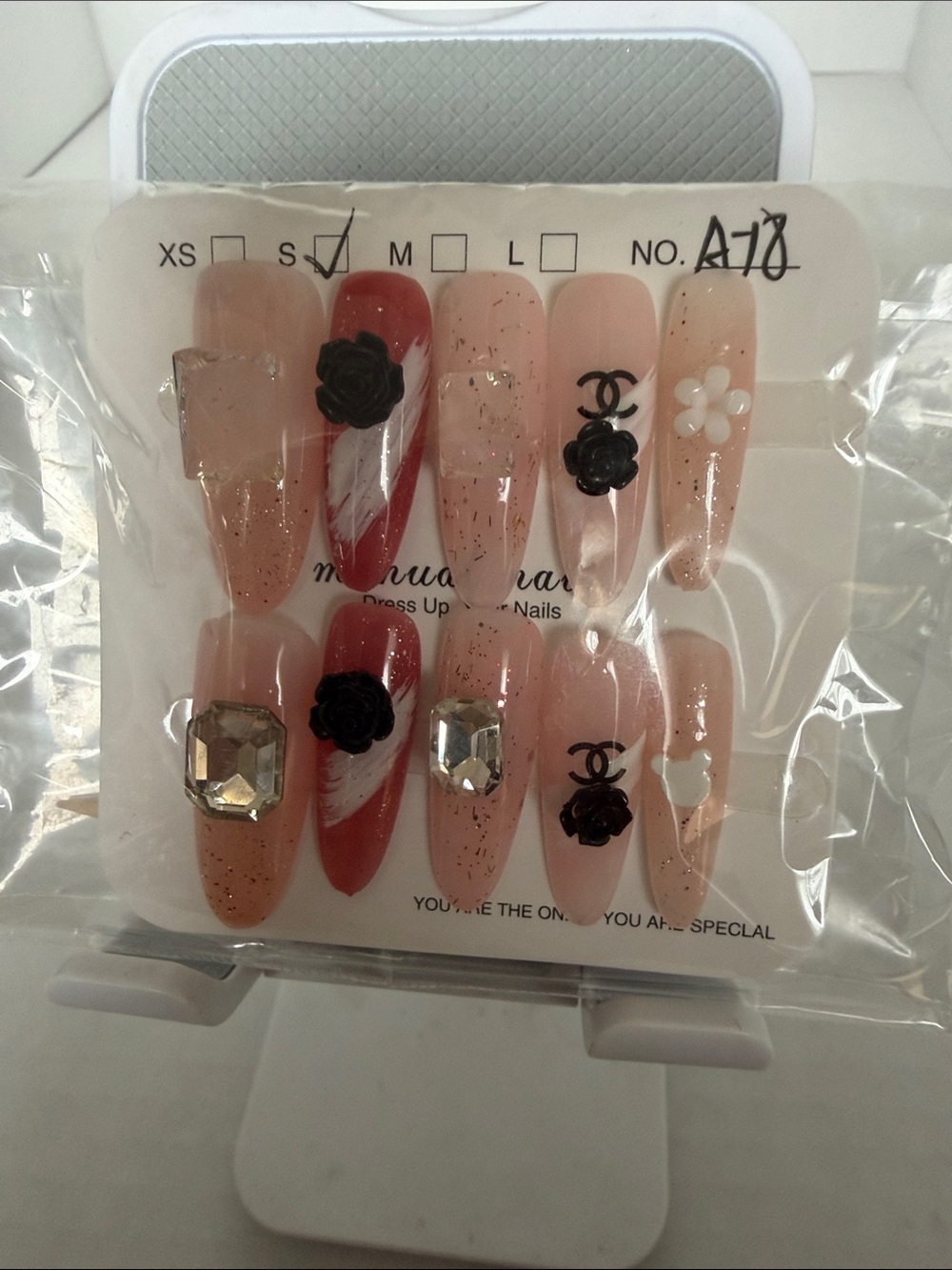 Handmade Designer Elegant Nude & Pink Press On Nails with Floral and Gems NWT